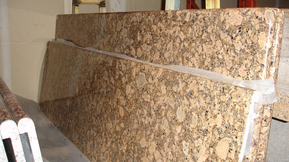 CT003-Giallo Fiorito Granite Countertop